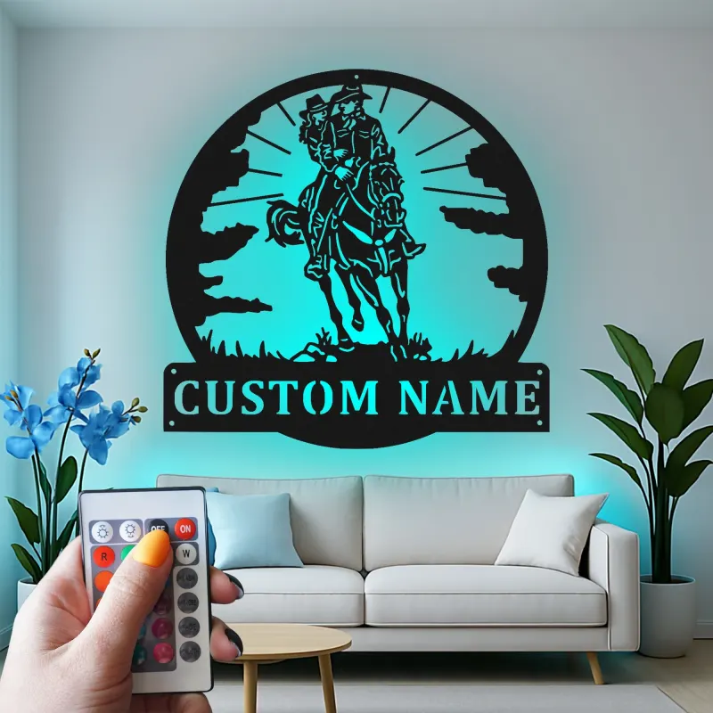 Décoration murale en métal personnalisée représentant un couple de cowboys à cheval avec rétroéclairage LED - Cadeau western - Décor rustique pour la maison