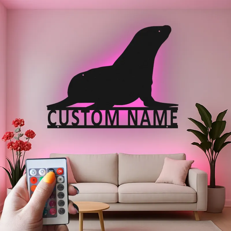 Arte in Metallo con Leoni Marini Personalizzati | Insegna con Nome LED per Casa al Mare | Decorazione di Animali Marini Costiera