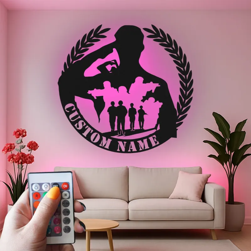 Panneau LED Soldat Saluant | Hommage Militaire Personnalisé | Décoration de Nom de Vétéran sur Mesure | Art Murale Patriotique