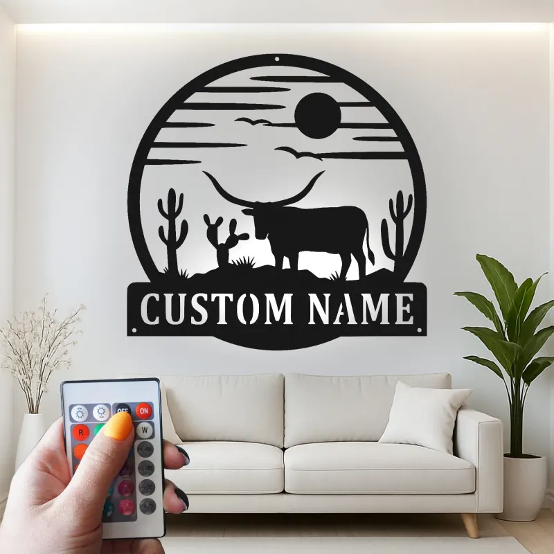 Insegna in metallo Texas Longhorn personalizzata | Insegna LED per ranch | Scena desertica per arredamento rustico