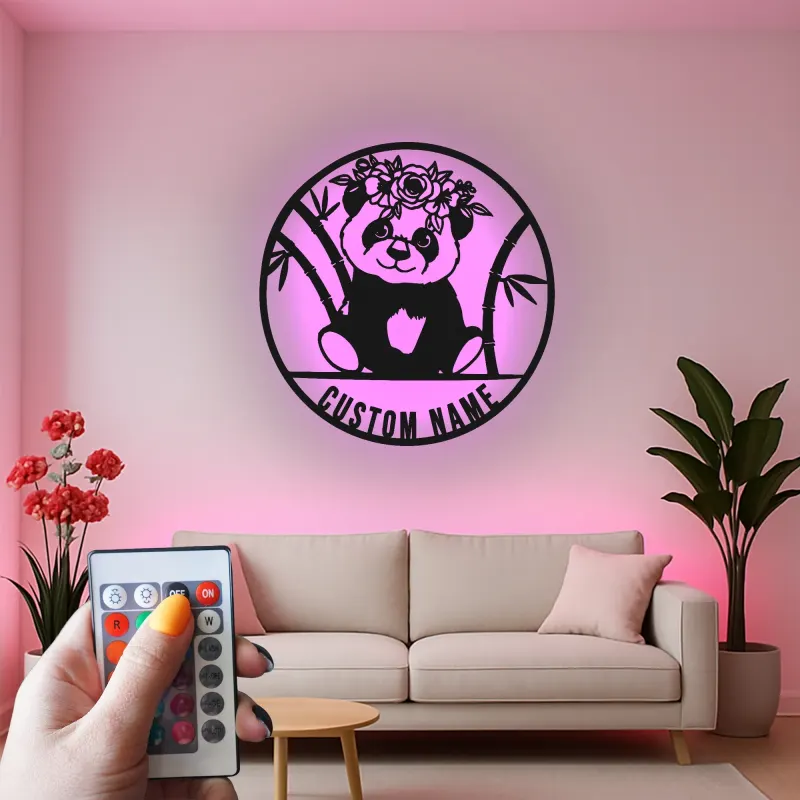 Panneau en métal pour bébé panda personnalisé | Décor de nursery LED personnalisé | Panneau avec couronne florale | Cadeau mignon pour chambre d'enfant