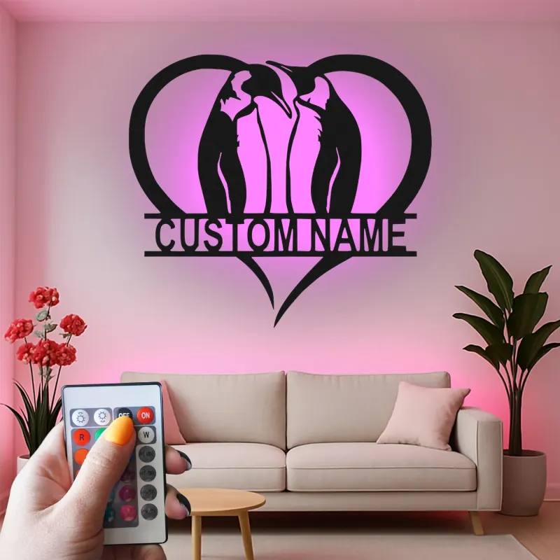 Arte Murale in Metallo Personalizzata con Pinguino e LED | Regalo di Anniversario per Coppia | Insegna Silhouette a Cuore per Amanti dei Pinguini