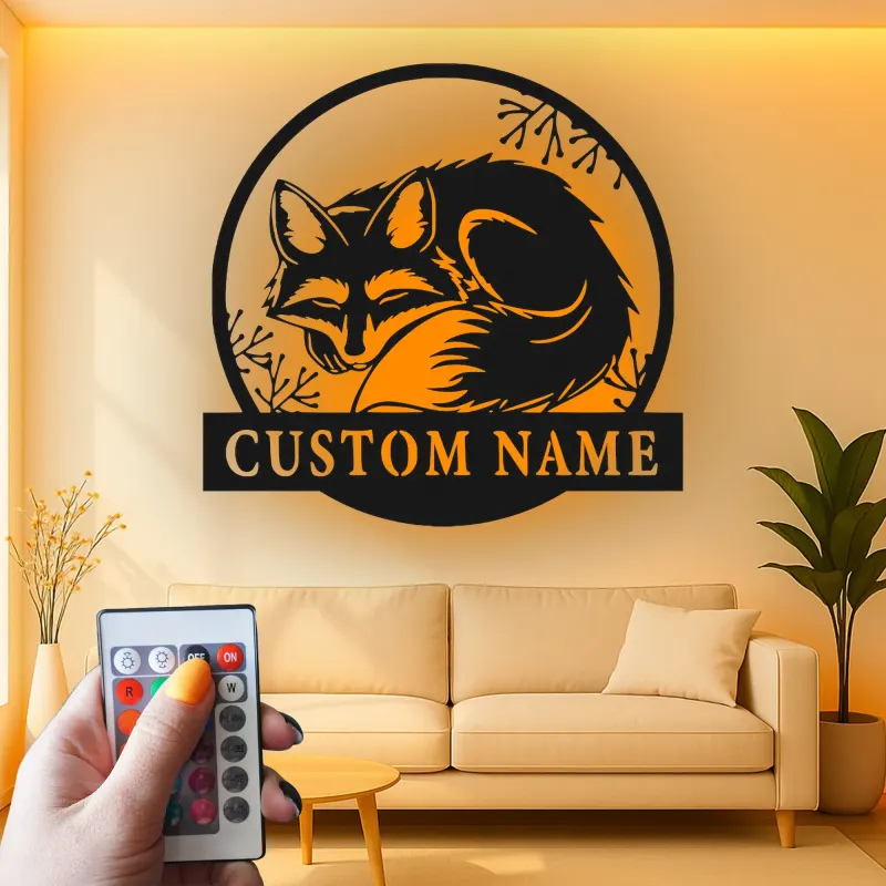 Insegna in metallo LED personalizzata con volpe | Decorazione boschiva su misura per cameretta e baita | Regalo per amanti degli animali