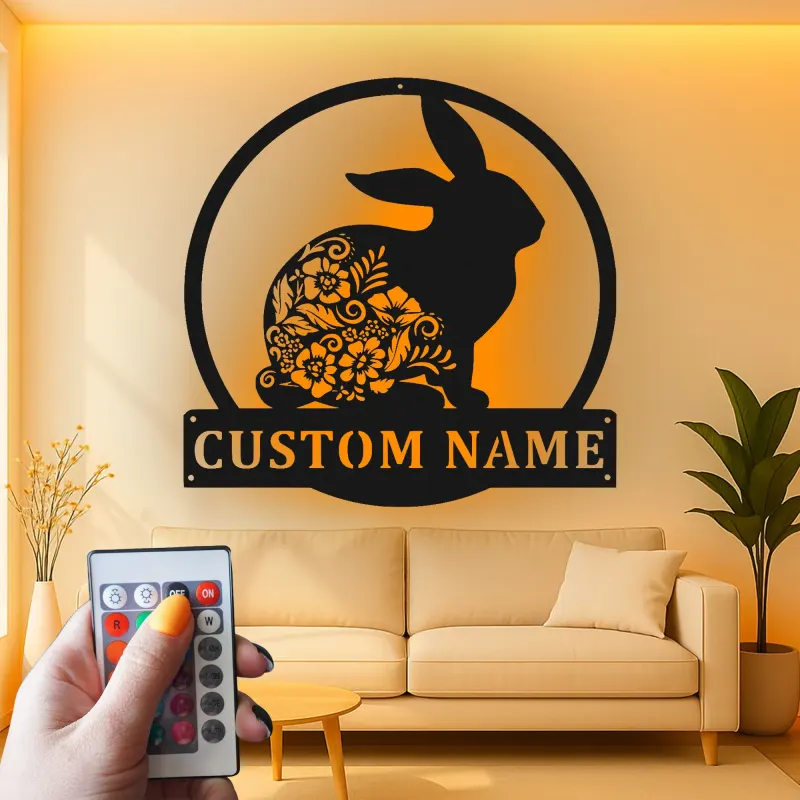 Insegna in metallo floreale con coniglio | Arte murale LED con nome personalizzato | Decorazione per cameretta con coniglietto | Regalo personalizzato per chi ama i conigli