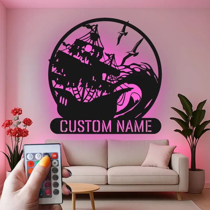 Décoration Murale en Métal de Navire Pirate | Plaque de Nom LED Personnalisée | Décor Nautique Vague Océan pour Bar à Domicile