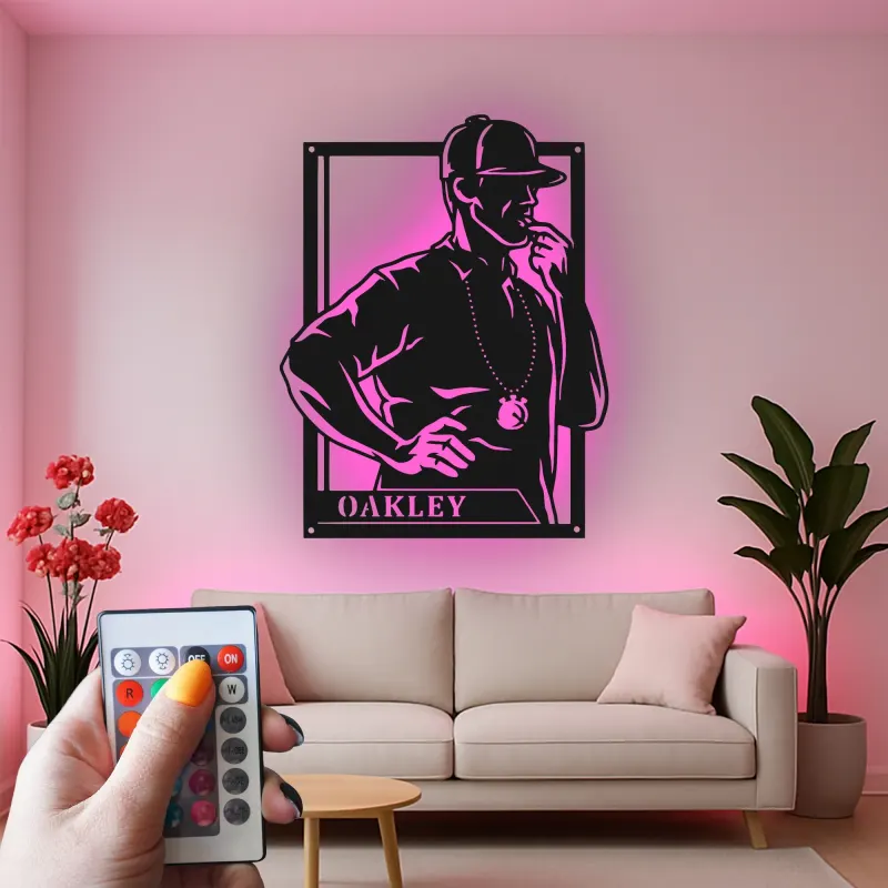 Décoration murale en métal LED personnalisée pour silhouette d'entraîneur - Cadeau pour passionnés de sport, décoration de salle de jeux
