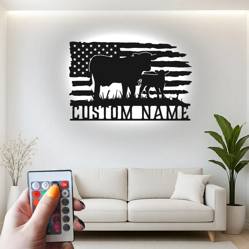 Personalisierte Kuh-und-Kalb LED-beleuchtete Metall-Wandkunst mit amerikanischer Flagge – Landhausgeschenk für Landwirte, rustikale Wohndeko