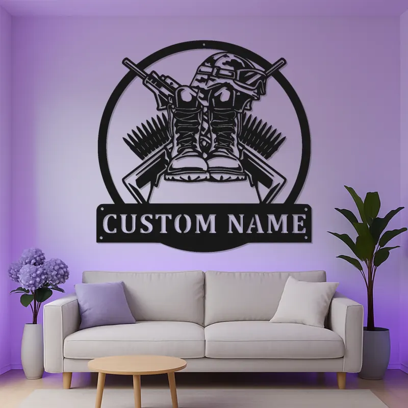 Insegna LED per tributo militare personalizzata | Arte murale in metallo con stivali e elmetto per veterani | Regalo patriottico per soldato