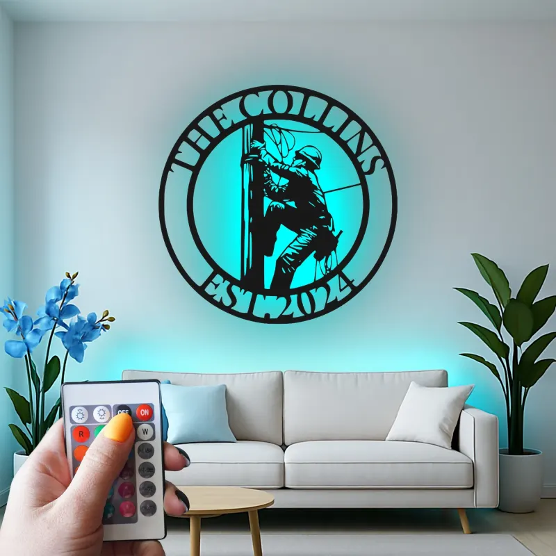 Arte Murale LED in Metallo Lineman | Insegna Personalizzata per Lavoratore del Settore Elettrico con Luci RGB | Decorazione e Regalo per Nome di Elettricista