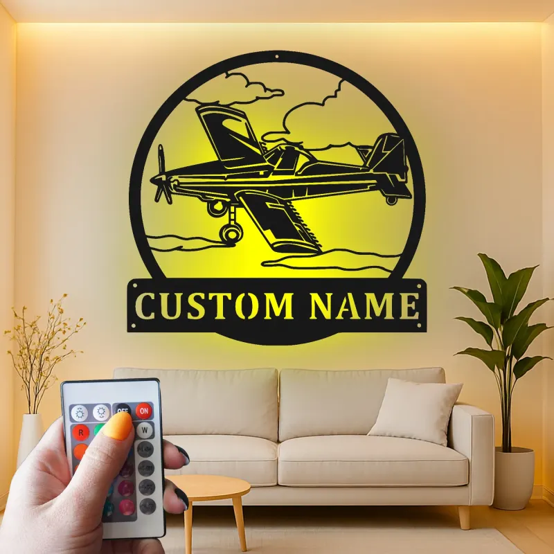 Décoration murale en métal personnalisée avec lumière LED d'avion - Cadeau d'aviation pour pilote, décoration de hangar pour passionnés d'aviation
