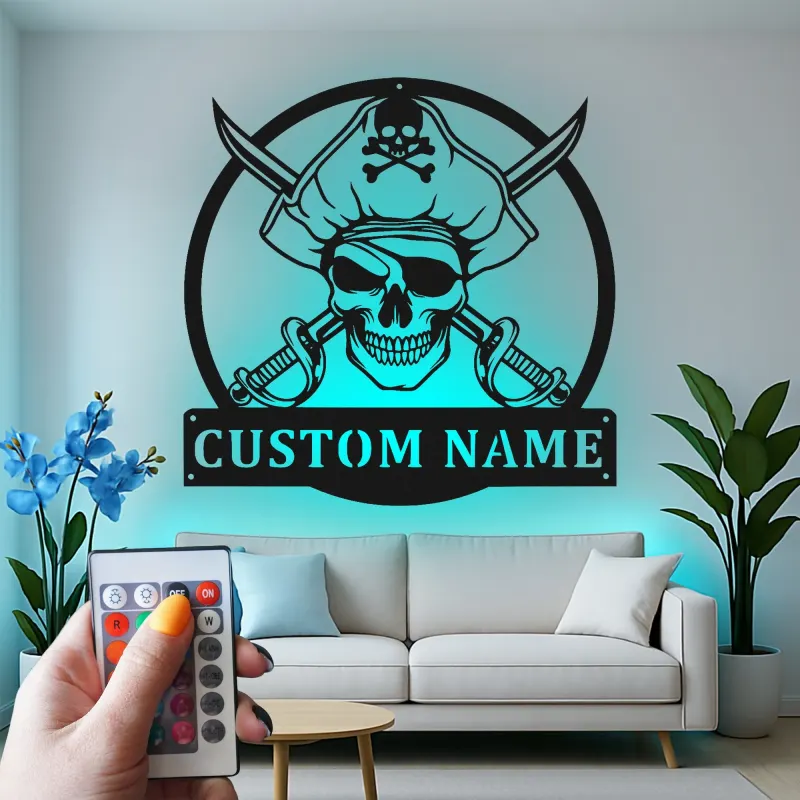 Insegna LED Teschio Pirata | Arte Murale con Nome Personalizzato | Decorazione Nautica per Man Cave | Regalo Personalizzato per Lui