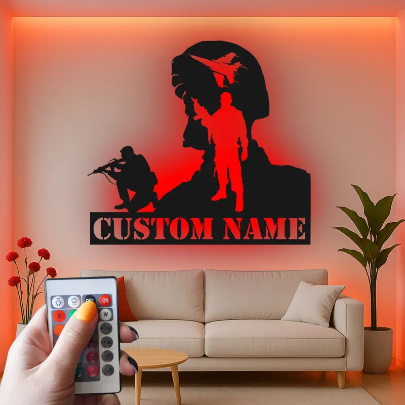 Personalisierter Soldat Silhouette Metall Schild | LED Militär Wandkunst | Benutzerdefinierte Veteranen Namensplakette | Patriotische Army Deko