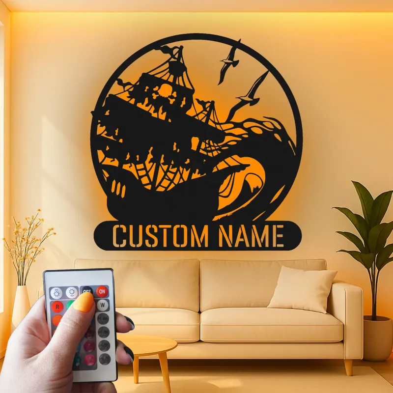 Décoration Murale en Métal de Navire Pirate | Plaque de Nom LED Personnalisée | Décor Nautique Vague Océan pour Bar à Domicile