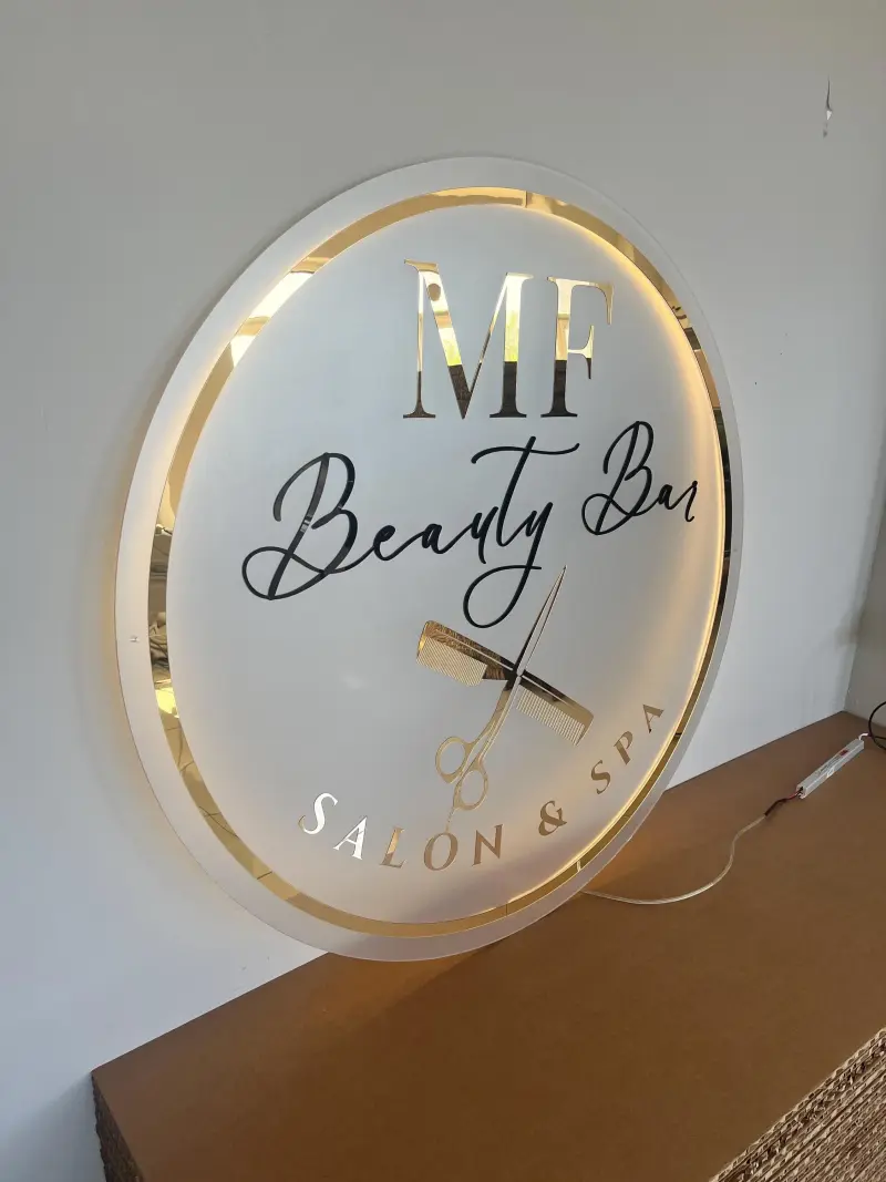 Personalisiertes LED-Neon-Schild | Frosted Acrylic Gold Mirror Geschäftsdécor | Premium Salon- & Büroschilder