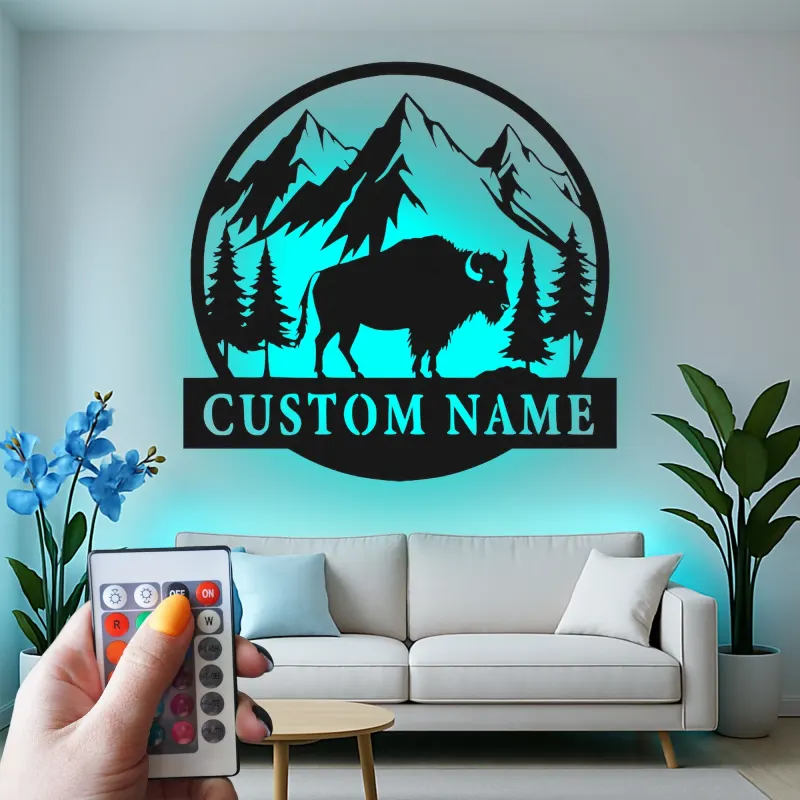 Personalisierte LED-Leuchttafel aus Metall mit Bison-Motiv – Rustikales Geschenk für Naturfreunde
