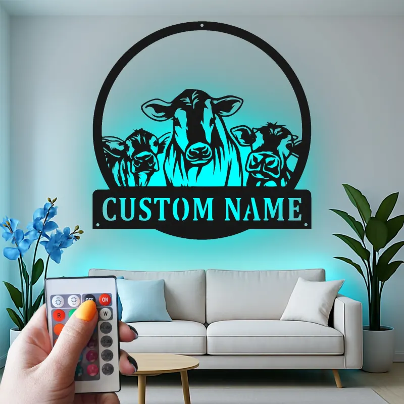 Personalisierte Kuhfamilie LED-beleuchtete Metall-Wandkunst – Bauernhof-Geschenk für Landwirte, rustikale Küche oder Scheunendeko