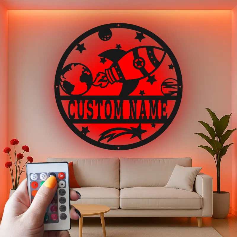 Panneau Personnalisé de Fusée Spatiale | Art Murale en Métal avec Nom Personnalisé | Décor Rétroéclairé Espace pour Chambre d'Enfant | Cadeau de Nurserie Astronaute