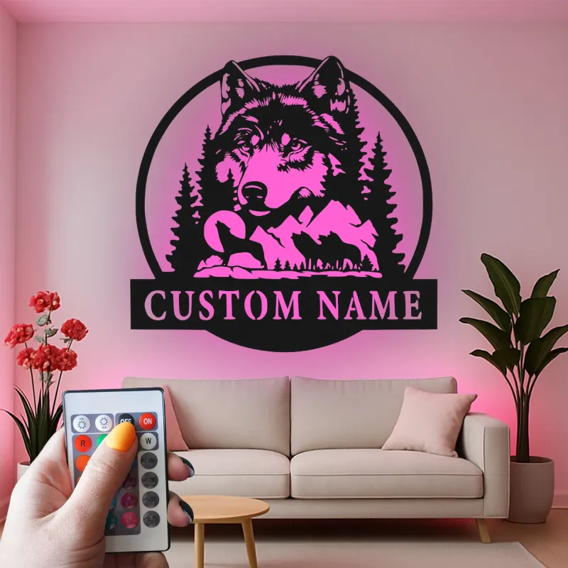 Cartel de metal personalizado con luz LED de lobo y bosque, regalo de vida salvaje personalizado para amantes de la naturaleza, decoración para cabañas