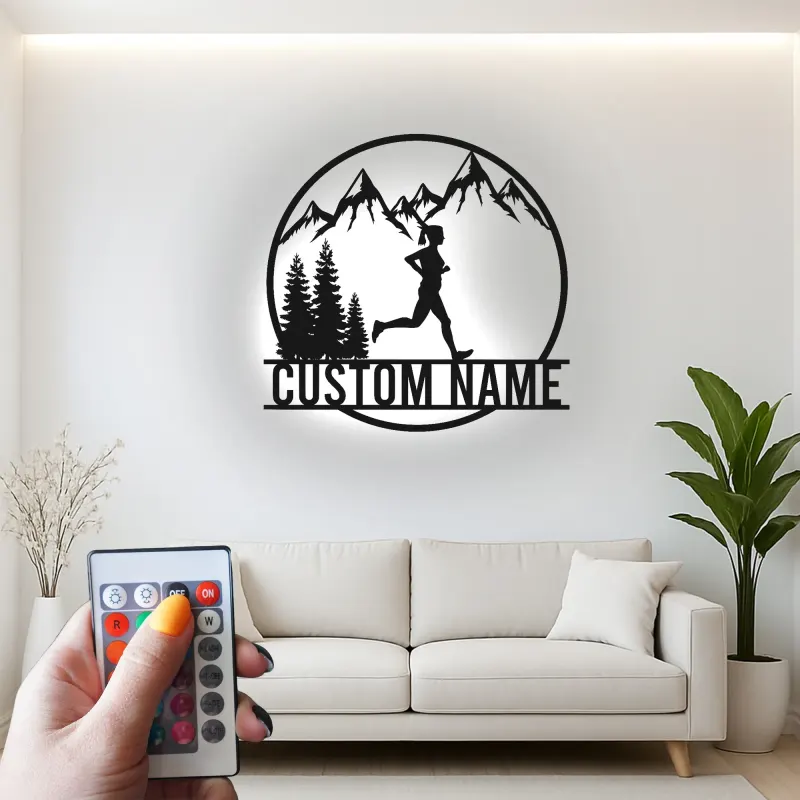 Cartel LED de corredora de montaña femenina | Arte de metal personalizado de montaña | Regalo personalizado para corredores y atletas