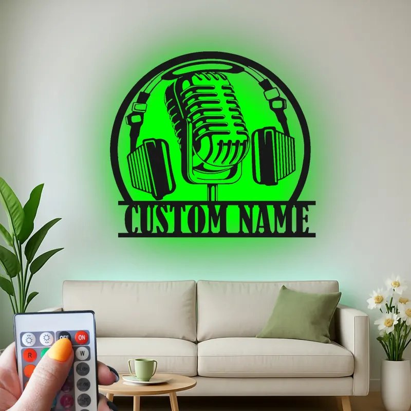 Individuelles Podcast-Studioschild | Vintage Mikrofon Metallkunst mit RGB-LED-Lichtern | Personalisierte Musiker Namensdekoration