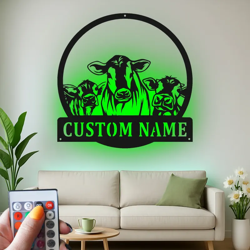 Personalisierte Kuhfamilie LED-beleuchtete Metall-Wandkunst – Bauernhof-Geschenk für Landwirte, rustikale Küche oder Scheunendeko