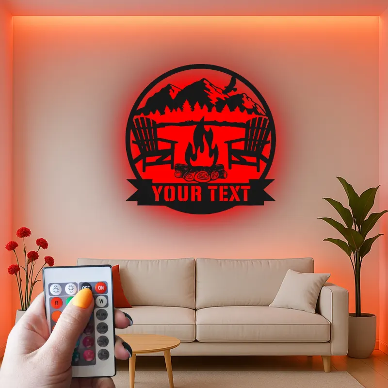 Insegna in metallo personalizzata con scena di montagna e LED per amanti dell'outdoor