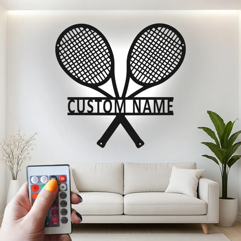 Enseigne LED personnalisée raquettes de tennis | Décoration murale en métal personnalisée | Décor sportif premium | Cadeau pour coach et enseigne de salle de jeux