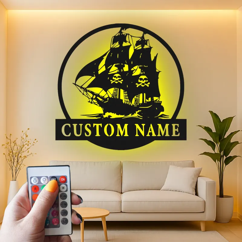 Insegna LED Nave Pirata | Arte Murale Nautica con Nome Personalizzato | Decorazione Man Cave e Regalo per Marinai