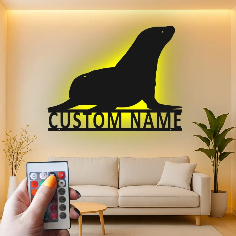 Arte in Metallo con Leoni Marini Personalizzati | Insegna con Nome LED per Casa al Mare | Decorazione di Animali Marini Costiera