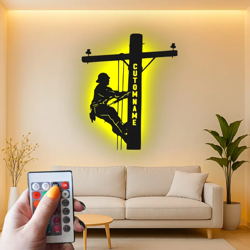 Décoration murale LED personnalisée pour lineman | Panneau métallique sur mesure pour électricien | Déco silhouette de poteau pour professionnel des services publics, bureau ou man cave