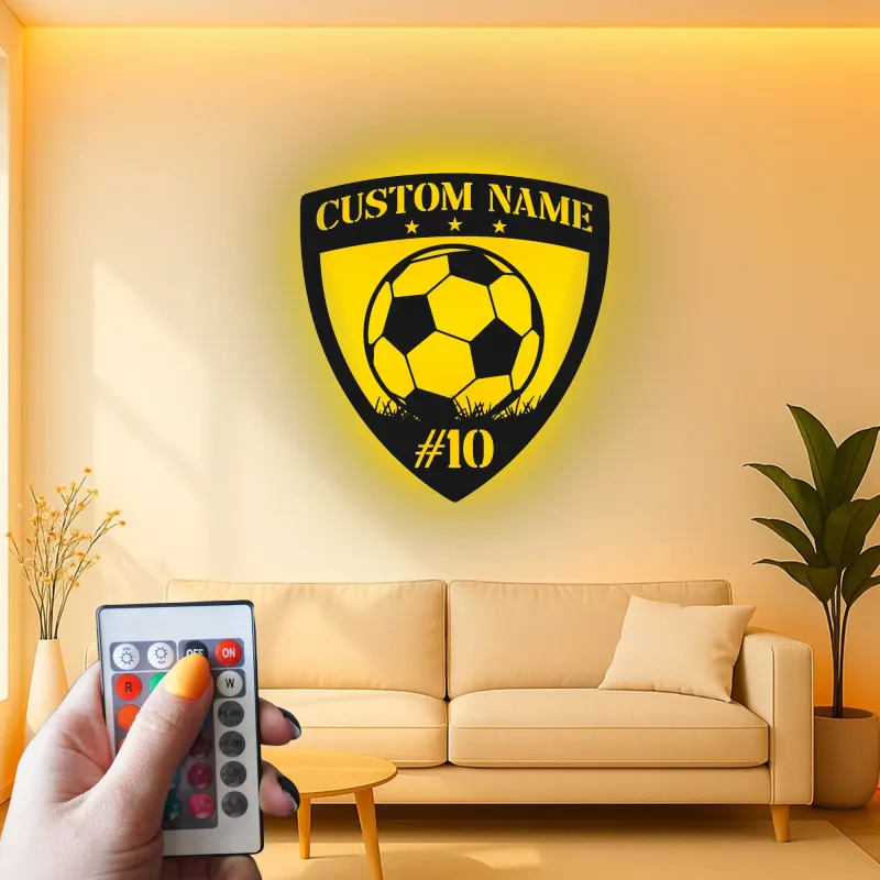 Cartel LED de escudo de fútbol personalizado | Arte mural de metal personalizado para habitación de niños | Regalo de decoración deportiva con nombre y número de jugador