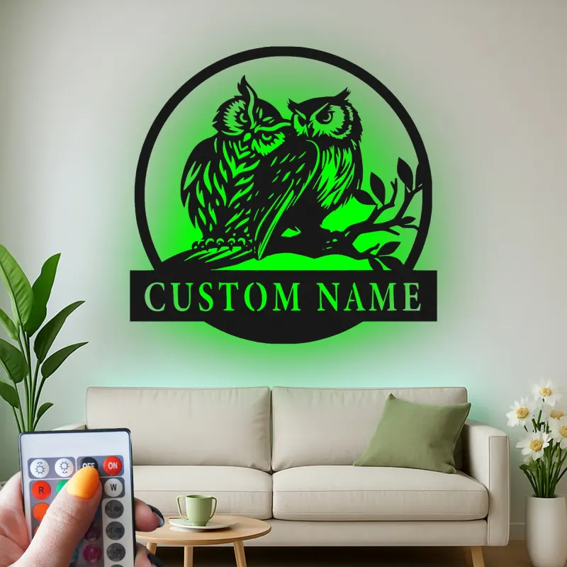 Insegna LED Personalizzata con Gufo | Arte in Metallo del Gufo Cornuto | Regalo per Amanti della Natura per Cabin o Decorazione per Casa