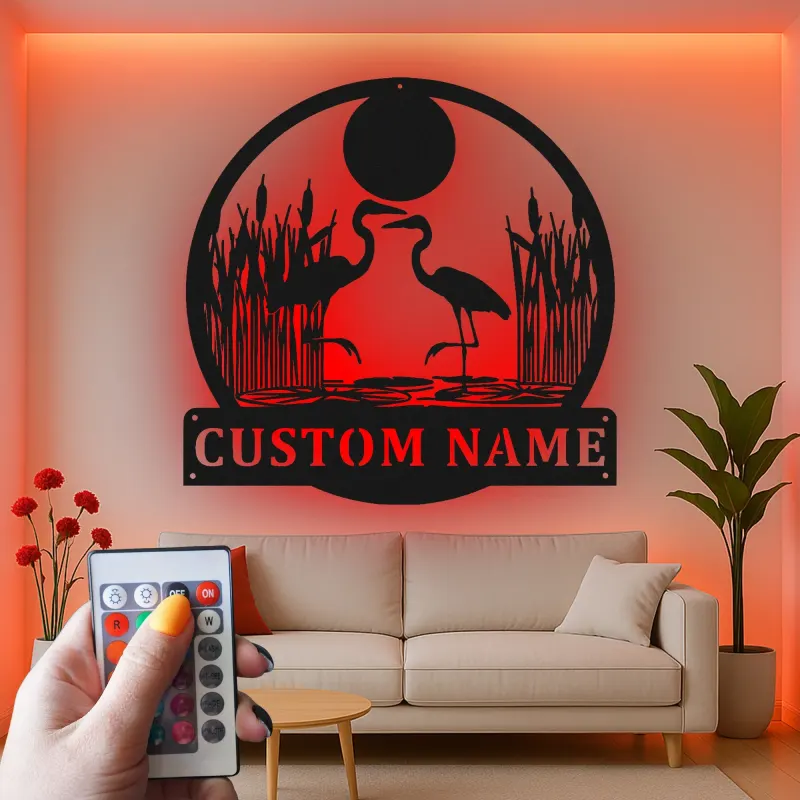 Arte murale in metallo con Airone e luci LED | Insegna personalizzata con nome per casa al lago | Regalo personalizzato per amanti degli uccelli | Decorazione di fauna selvatica per patio