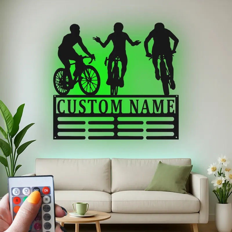 Insegna in metallo personalizzata con luce LED Trio Ciclisti Regalo per appassionati di bici Decorazione per garage o man cave