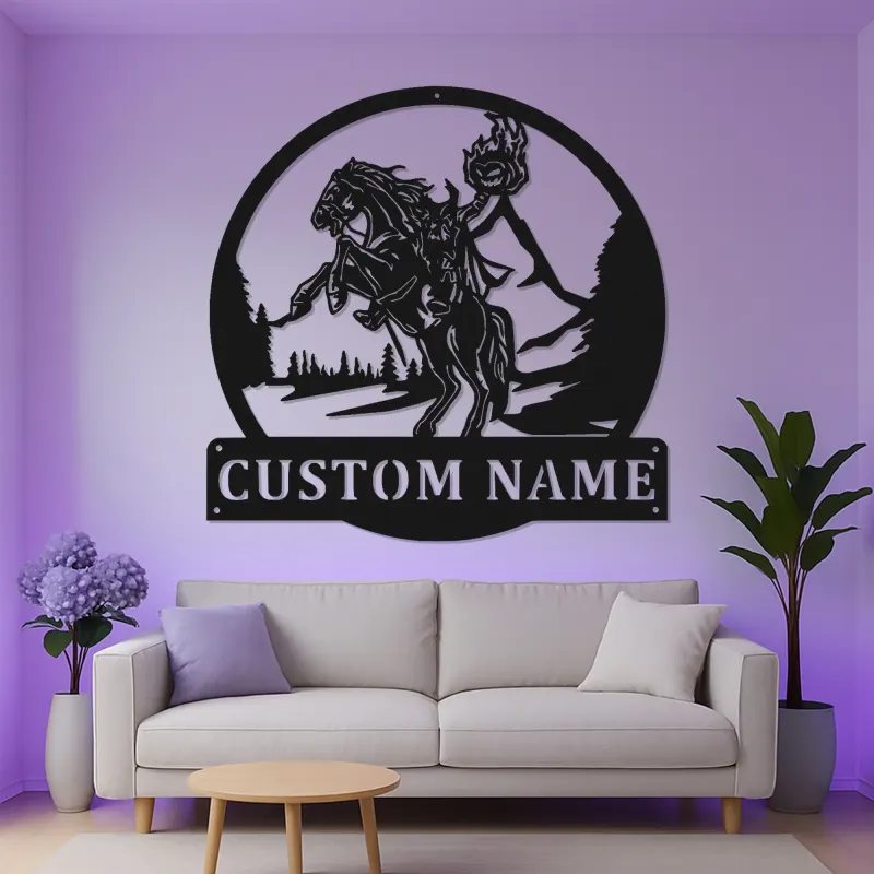 Decorazione murale in metallo LED Cavaliere senza testa | Insegna gotica Halloween personalizzata | Decor folklore spettrale per ingresso | Targa con nome su misura