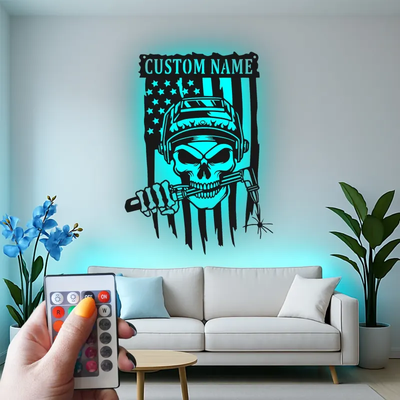 Décoration murale en métal personnalisée Crâne de soudeur avec rétroéclairage LED Cadeau unique pour les soudeurs Décor de garage ou d'atelier
