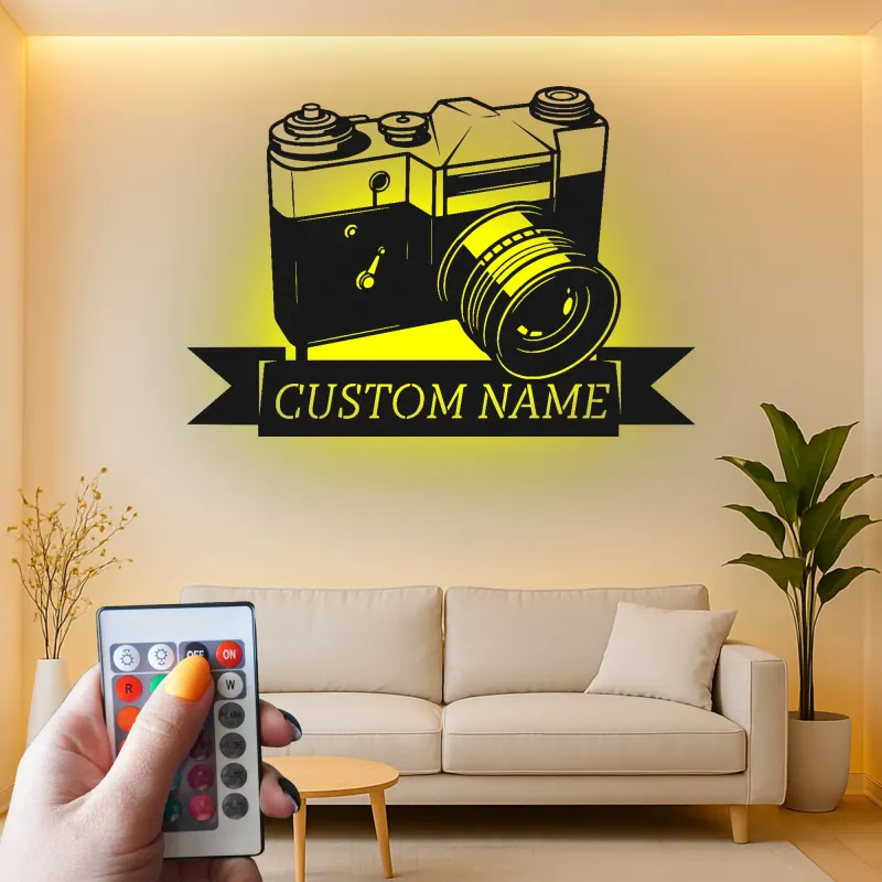 Personalisierte Vintage Kamera LED Licht Metall-Wandkunst Geschenk für Fotografen, Studio- oder Bürodekor 1