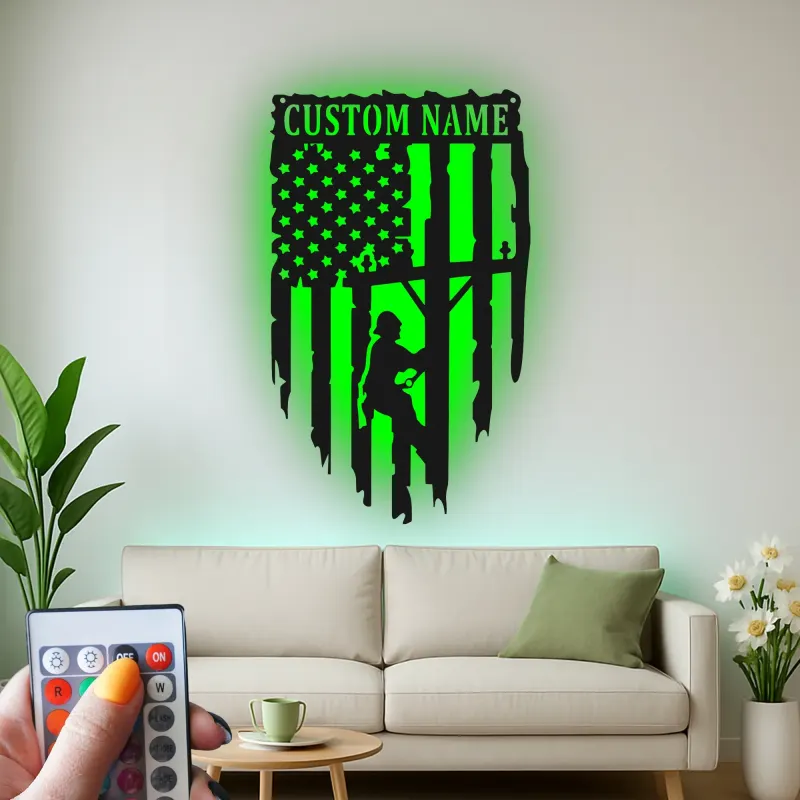 Bandera americana personalizada para liniero | Decoración mural de metal LED para electricistas | Regalo patriótico para trabajador de servicios públicos | Cartel con nombre personalizado