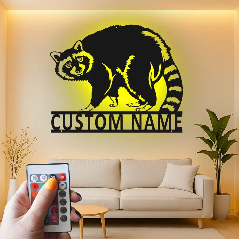 Enseigne raton laveur LED personnalisée | Décoration murale en métal faune sauvage | Plaque prénom forêt personnalisée | Cadeau animal lumineux pour amoureux de la nature