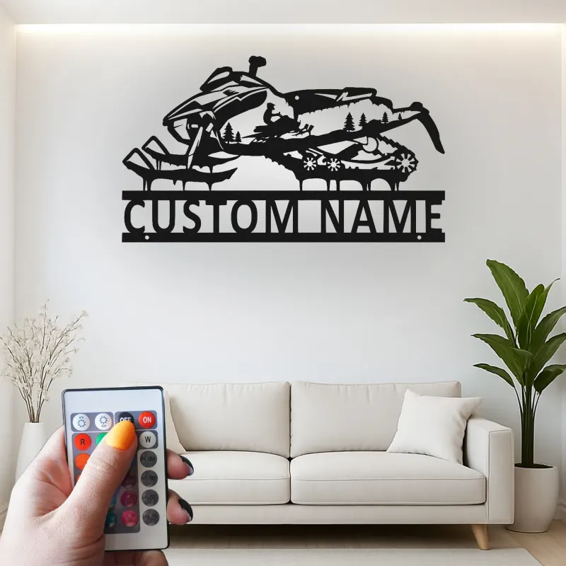 Arte mural de metal LED de moto de nieve | Cartel de nombre personalizado para piloto | Decoración de deportes de invierno personalizada para cabaña y garaje | Regalo para motos de nieve