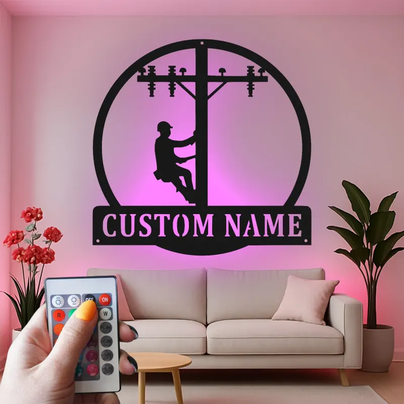 Arte da Parete in Metallo LED per Lineman | Regalo Personalizzato per Elettricista | Insegna con Nome Personalizzata per Garage o Ufficio | Decorazione per Palo Elettrico