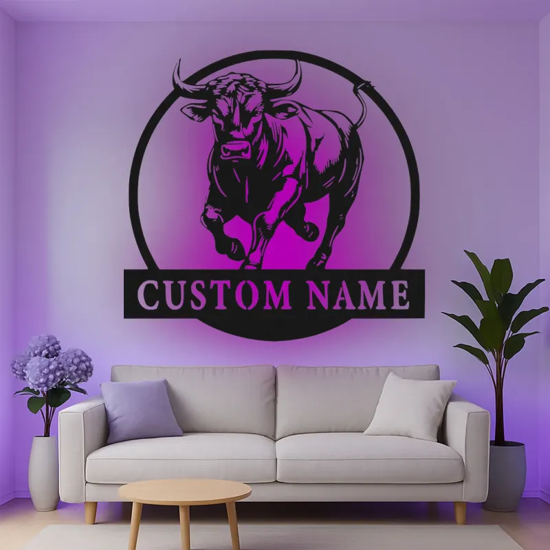 Personalisierte LED-beleuchtete Metall-Wandkunst mit Stier – Geschenk für Ranch-Dekor, Männerraum oder Scheunenwand-Akzent