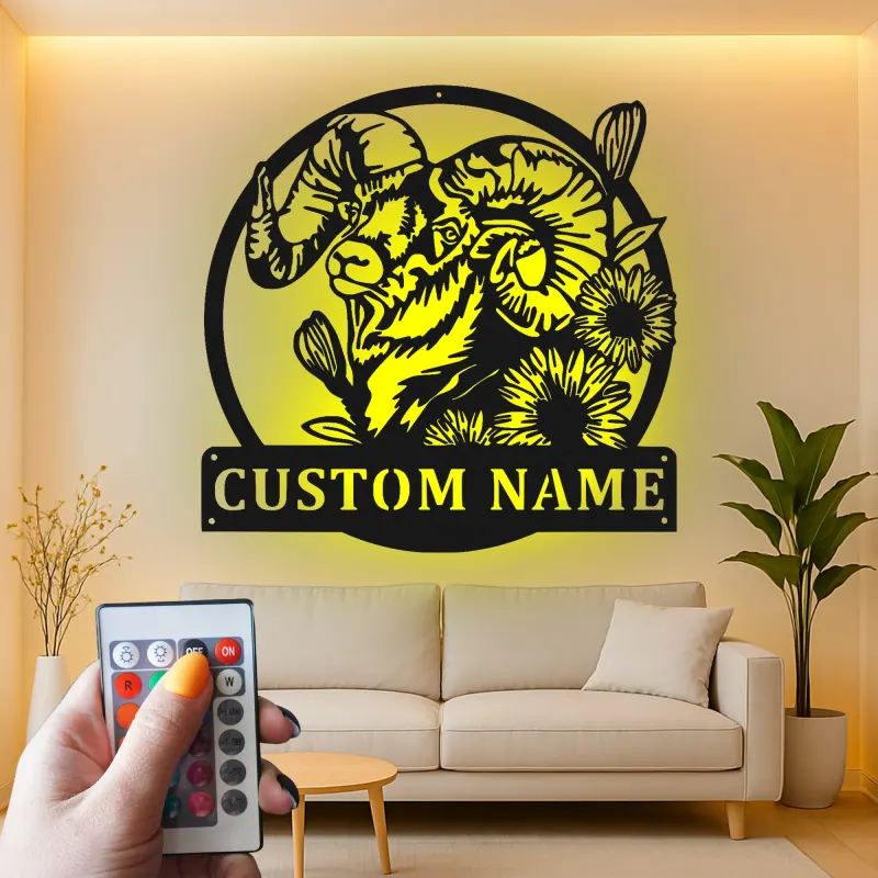 Insegna in metallo personalizzata Pecora Bighorn | Arte murale fauna selvatica con luce LED | Decorazione per chalet rustico e insegna personalizzata per lodge
