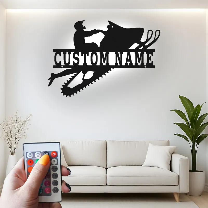Cartel de metal personalizado para motorista de moto de nieve | Arte mural de metal LED | Decoración de deportes de invierno con nombre personalizado | Regalo para motorista de moto de nieve