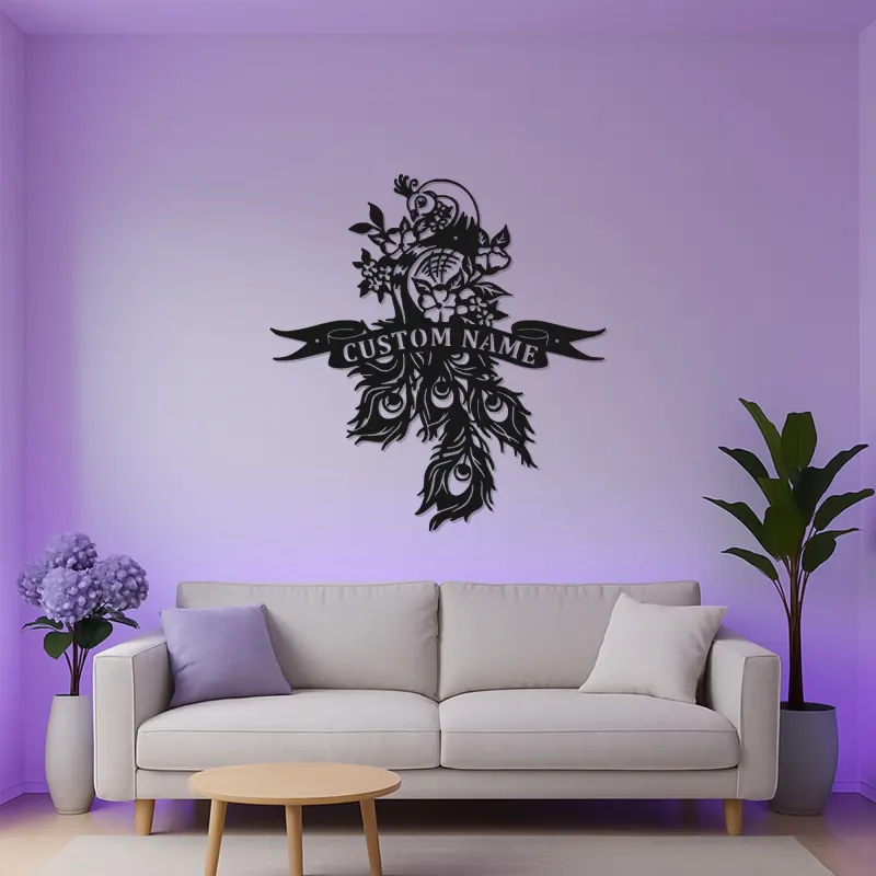 Arte murale in metallo con pavone personalizzata | Insegna LED con nome su misura | Silhouette floreale di uccello per salone e home office boho chic