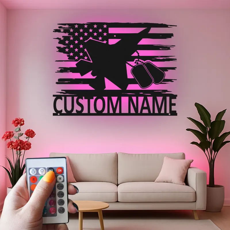 Insegna in metallo personalizzata per jet militare | Arte murale LED personalizzata | Regalo patriottico per veterani e decorazione con bandiera americana
