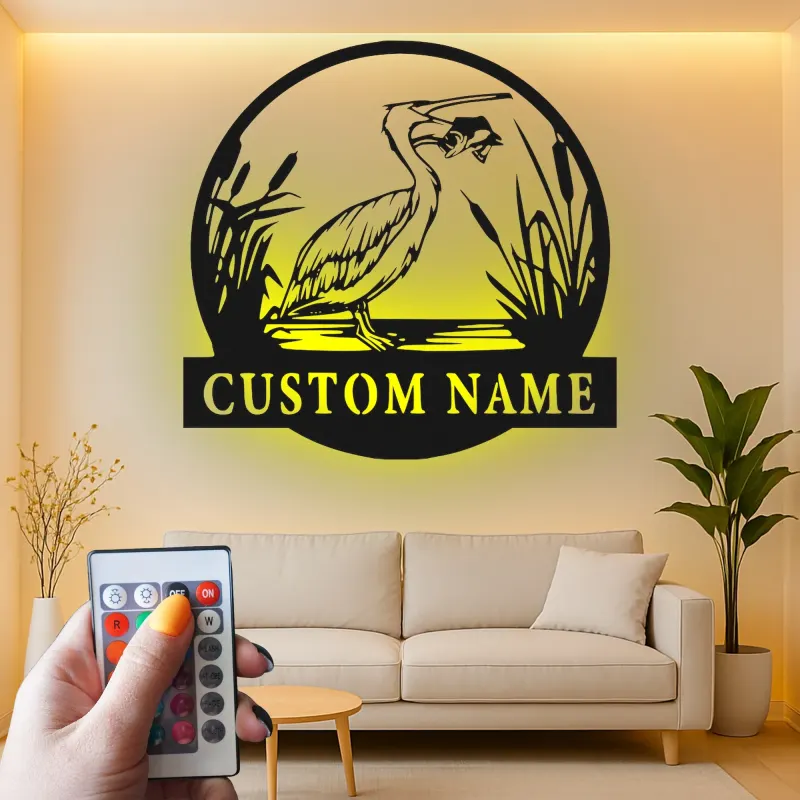 Insegna in metallo personalizzata con Airone e luci LED | Arte murale di fauna selvatica personalizzata | Decorazione per casa al lago e patio esterno