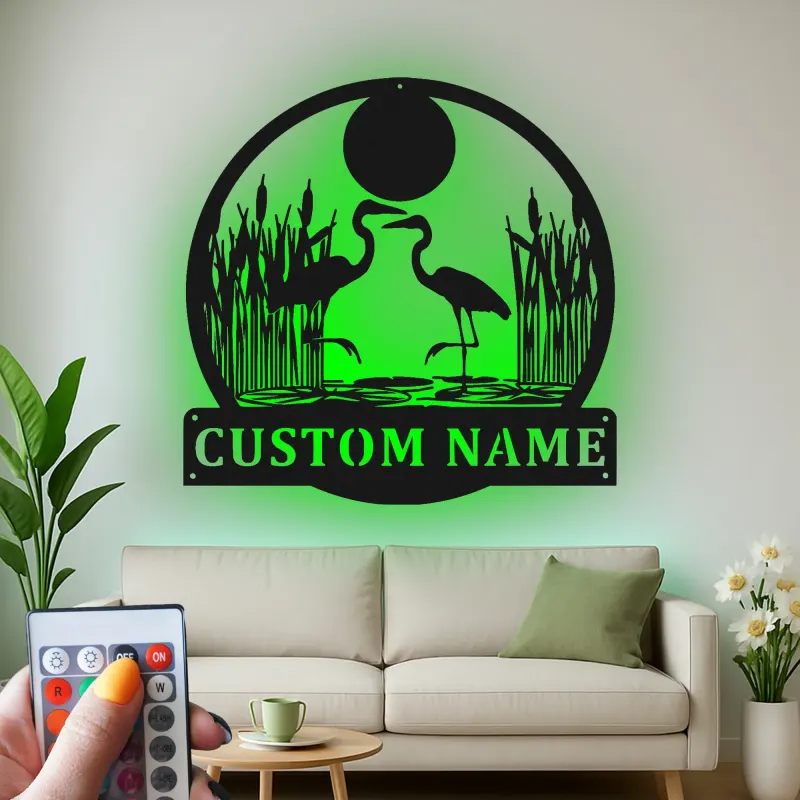 Arte murale in metallo con Airone e luci LED | Insegna personalizzata con nome per casa al lago | Regalo personalizzato per amanti degli uccelli | Decorazione di fauna selvatica per patio