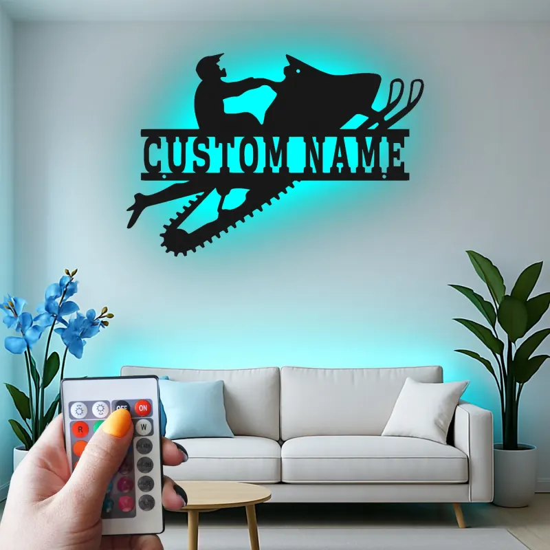 Cartel de metal personalizado para motorista de moto de nieve | Arte mural de metal LED | Decoración de deportes de invierno con nombre personalizado | Regalo para motorista de moto de nieve