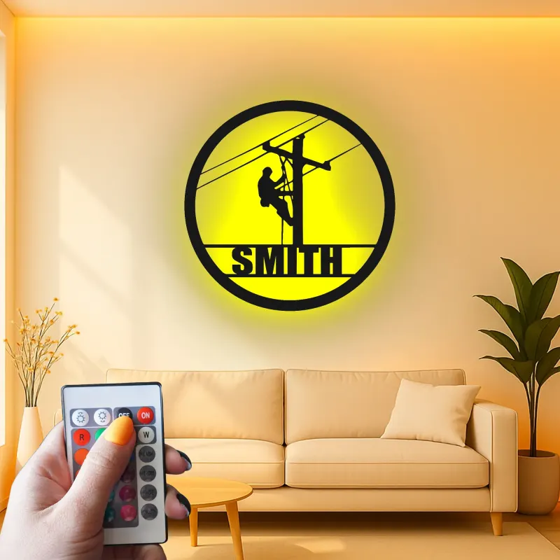 Plaque LED personnalisée pour lineman | Décoration murale en métal sur mesure pour électriciens | Cadeau pour technicien des réseaux | Déco garage et atelier